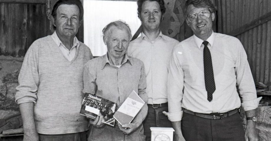 R Pascoe & Sons
